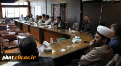 حجت الاسلام و المسلمین عرب مسئول نهاد نمایندگی مقام معظم رهبری در دانشگاه فرهنگیان کرمان در جلسه شورای اداری پردیس خواجه نصیرالدین طوسی: در هیچ دینی به اندازه دین مبین اسلام در خصوص تعالیم اخلاقی تأکید نشده است. 2