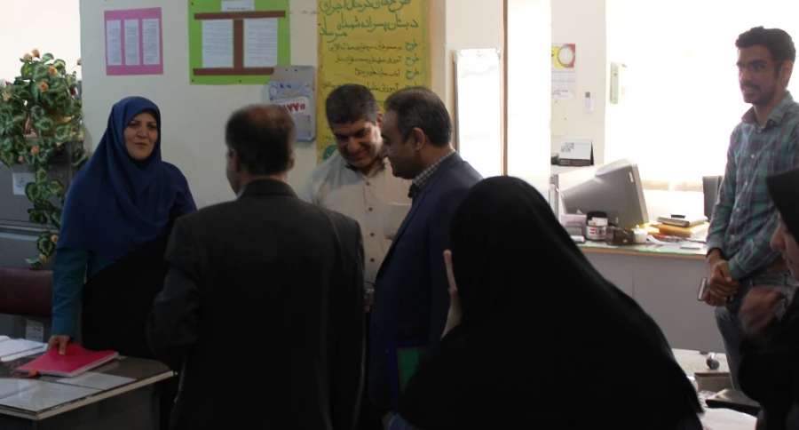 بازدید دکتر صابری سرپرست پردیس خواجه نصیرالدین طوسی از مدارس مجری طرح کارورزی 3