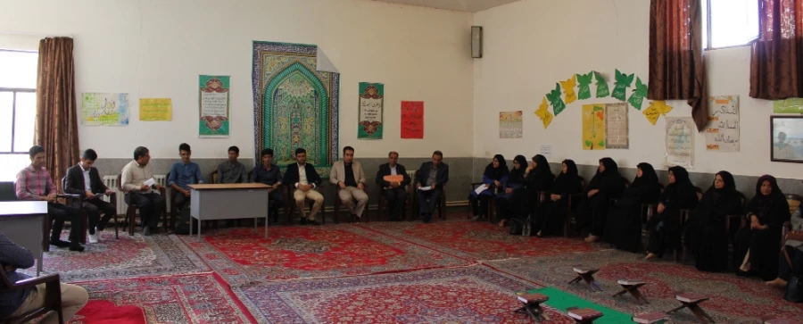 بازدید دکتر صابری سرپرست پردیس خواجه نصیرالدین طوسی از مدارس مجری طرح کارورزی 4