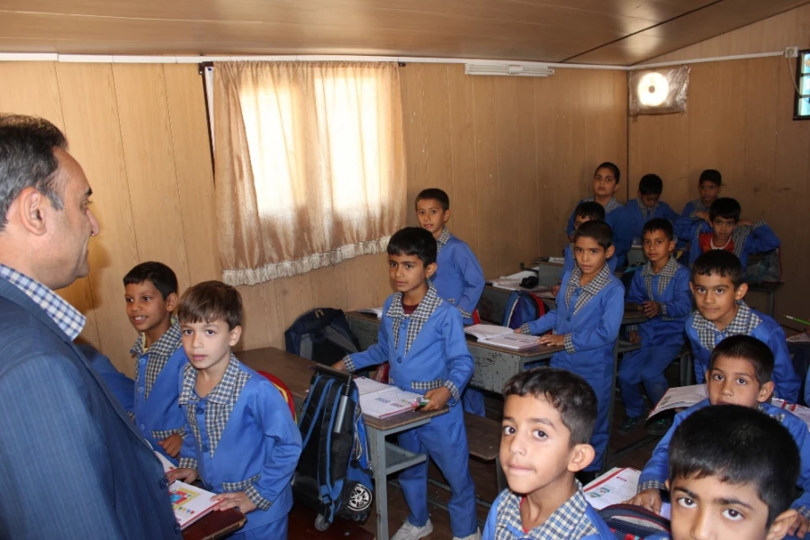 بازدید دکتر صابری سرپرست پردیس خواجه نصیرالدین طوسی از مدارس مجری طرح کارورزی 8