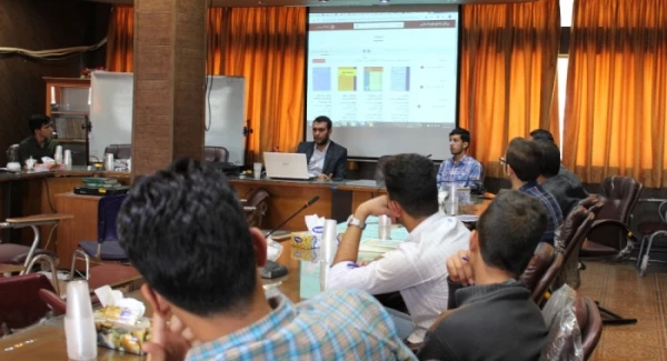 کارگاه پژوهشی پایگاه داده ها ویژه دانشجومعلمان پردیس خواجه نصیرالدین طوسی برگزار گردید. 4