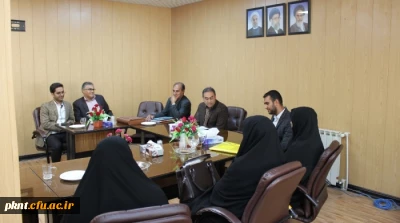 تقدیر از دانشجوی حائز رتبه دوم کنکور کارشناسی ارشد رشته روانشناسی بالینی