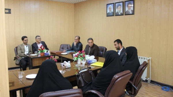 تقدیر از دانشجوی حائز رتبه دوم کنکور کارشناسی ارشد رشته روانشناسی بالینی 2