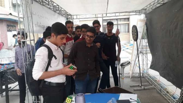 به مناسبت گرامیداشت هفته تربت بدنی نمایشگاه تندرستی در پردیس خواجه نصیرالدین طوسی دانشگاه فرهنگیان کرمان برپاشد. 4