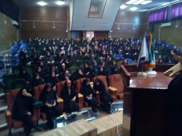 برگزاری جشن میلاد پیامبر اکرم و امام جعفر صادق علیهم السلام در پردیس شهید باهنر دانشگاه فرهنگیان کرمان 3