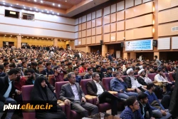 نشست صمیمی حجت الاسلام و المسلمین قرائتی رئیس ستاد اقامه نماز کشور با اساتید، کارکنان و دانشجومعلمان دانشگاه فرهنگیان کرمان