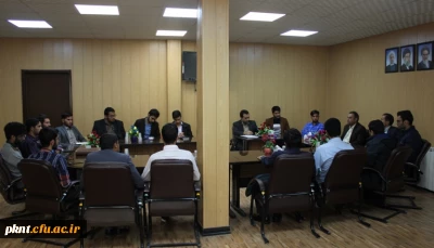 نشست صمیمانه دکتر صابری رئیس پردیس خواجه نصیرالدین طوسی با دبیران و مسئولان کانون های فرهنگی، انجمن های علمی و تشکل های دانشجویی