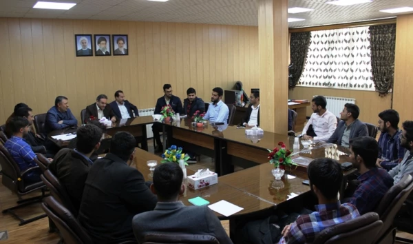 نشست صمیمانه با دبیران و مسئولان کانون های فرهنگی، انجمن های علمی و تشکل های دانشجویی