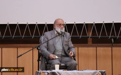 مهندس چمران در جمع دانشجویان بسیجی دانشگاه های استان در دانشگاه فرهنگیان کرمان گفت: ایمان، بصیرت، آمادگی و حرکت جهشی از شاخصه های بسیج و بسیجی می باشد.