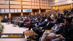 مهندس چمران در جمع دانشجویان بسیجی دانشگاه های استان در دانشگاه فرهنگیان کرمان