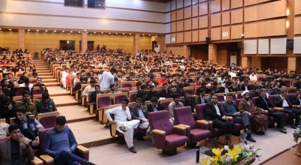 جشن روز دانشجو در پردیس خواجه نصیرالدین طوسی دانشگاه فرهنگیان استان کرمان برگزار گردید. 3