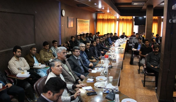 نشست علمی تخصصی «سازماندهی محتوای برنامه های درسی با الهام از آیات قرآن کریم»