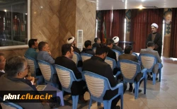 مراسم عطرافشانی و غبارروبی قبور مطهر شهدا توسط رئیس، کارکنان و اساتید دانشگاه فرهنگیان کرمان 