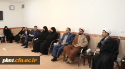 حجت الاسلام والمسلمین علیدادی سلیمانی نماینده ولی فقیه در استان و امام جمعه کرمان:
جایگاه معلم به واسطه نقشه الگویی آن در جامعه از اهمیت ویژه ای برخوردار می باشد 4